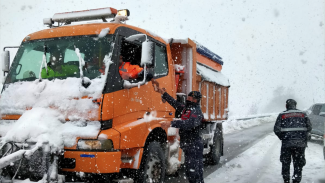 Balıkesir-Susurluk kara yolu yeniden ulaşıma açıldı